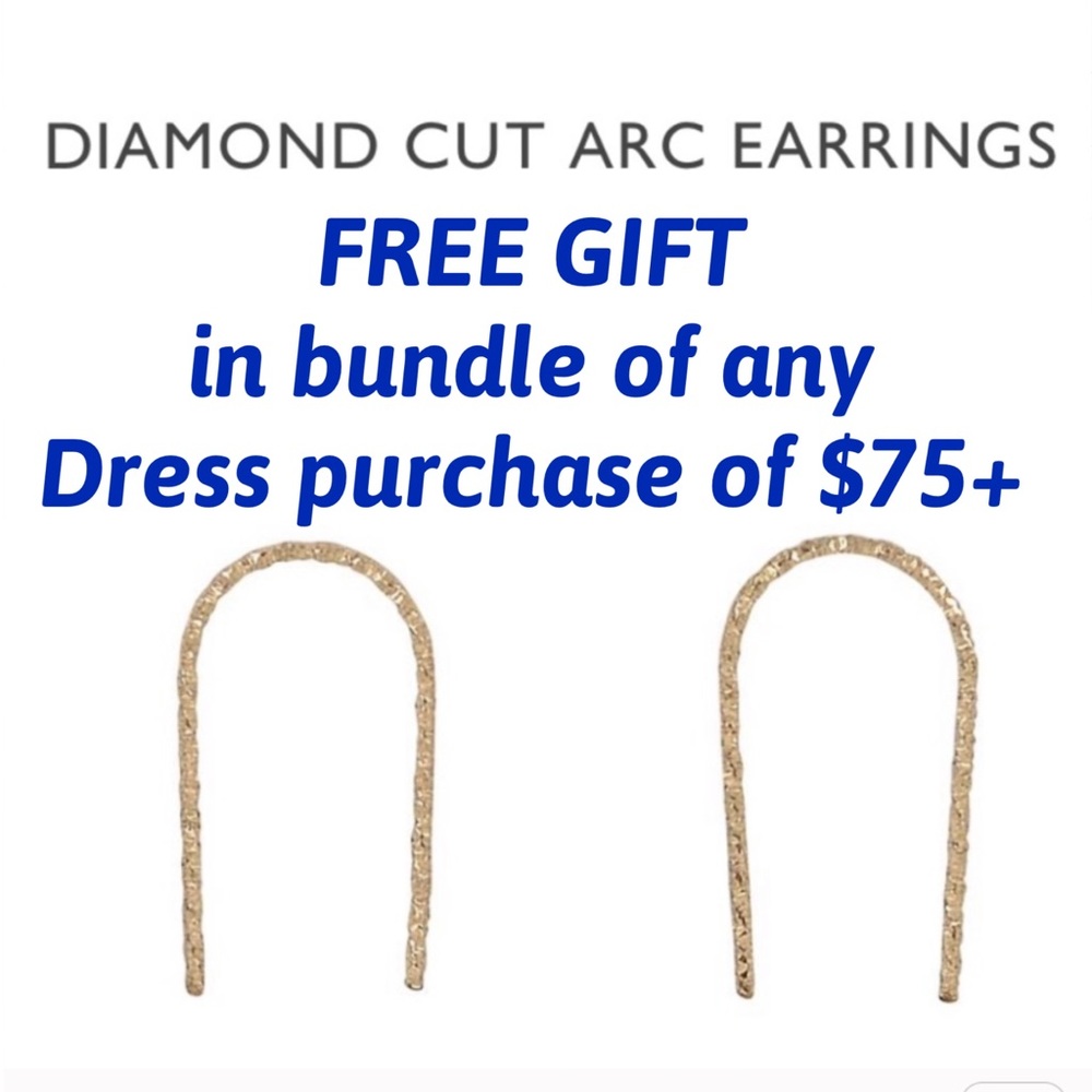 ❌SOLD❌ Gold Diamond-Cut Arc Earrings - Picture 1 of 6